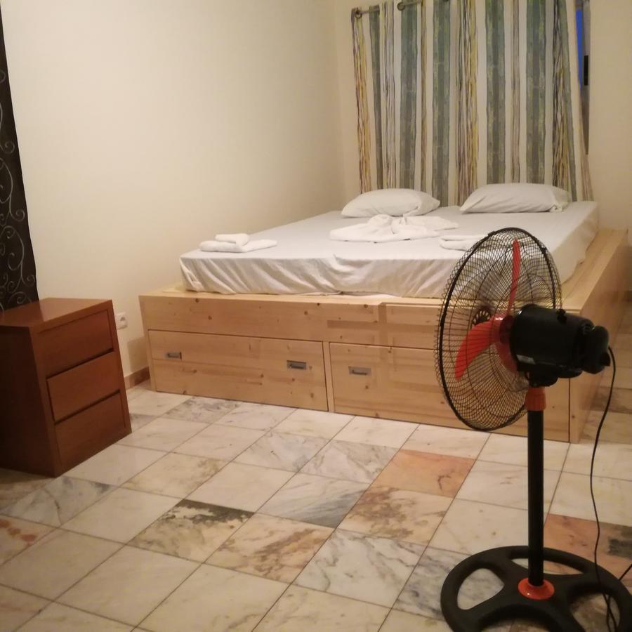 Morabeza Kriol Hostel Praia Eksteriør billede