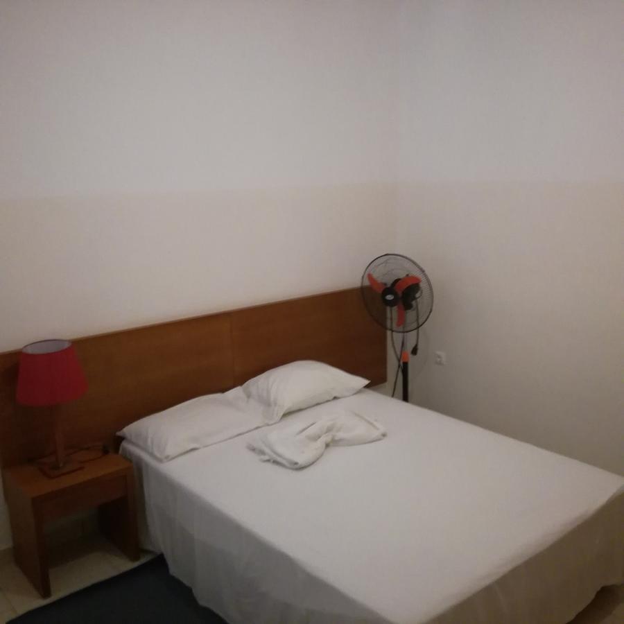 Morabeza Kriol Hostel Praia Eksteriør billede