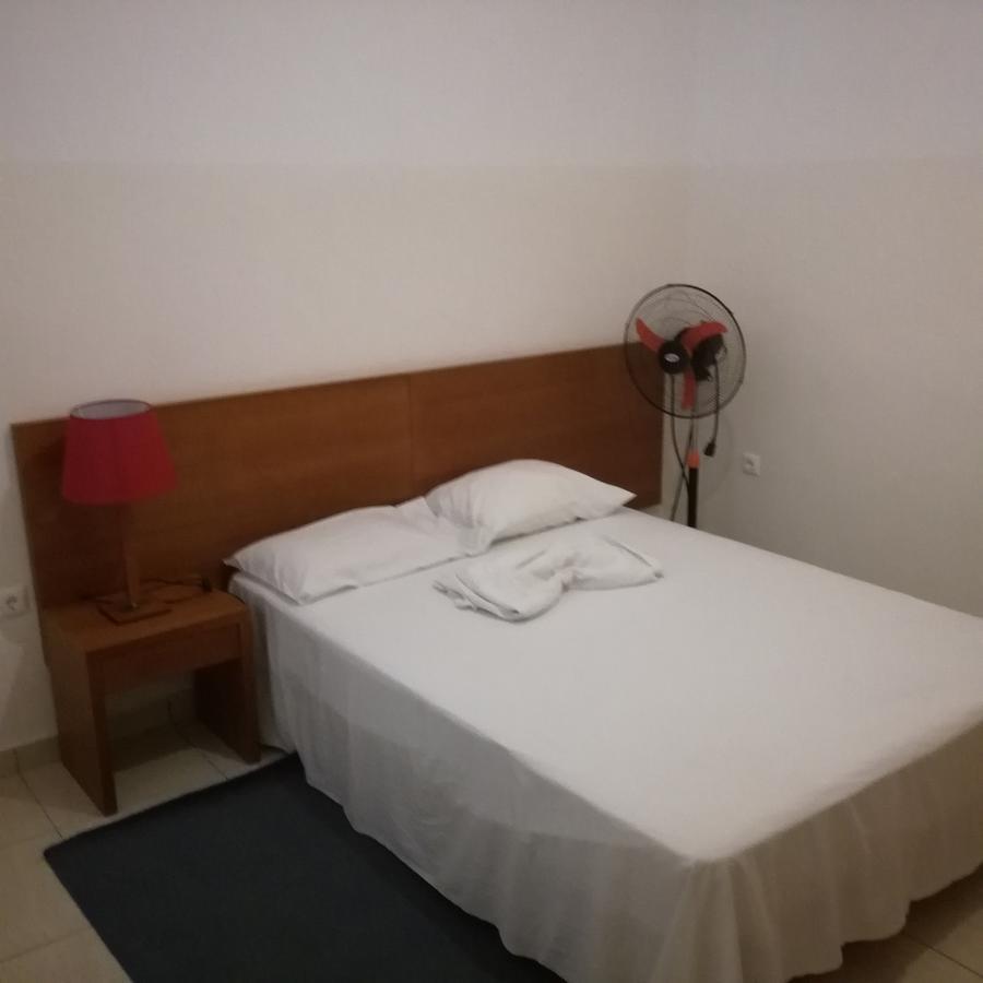 Morabeza Kriol Hostel Praia Eksteriør billede