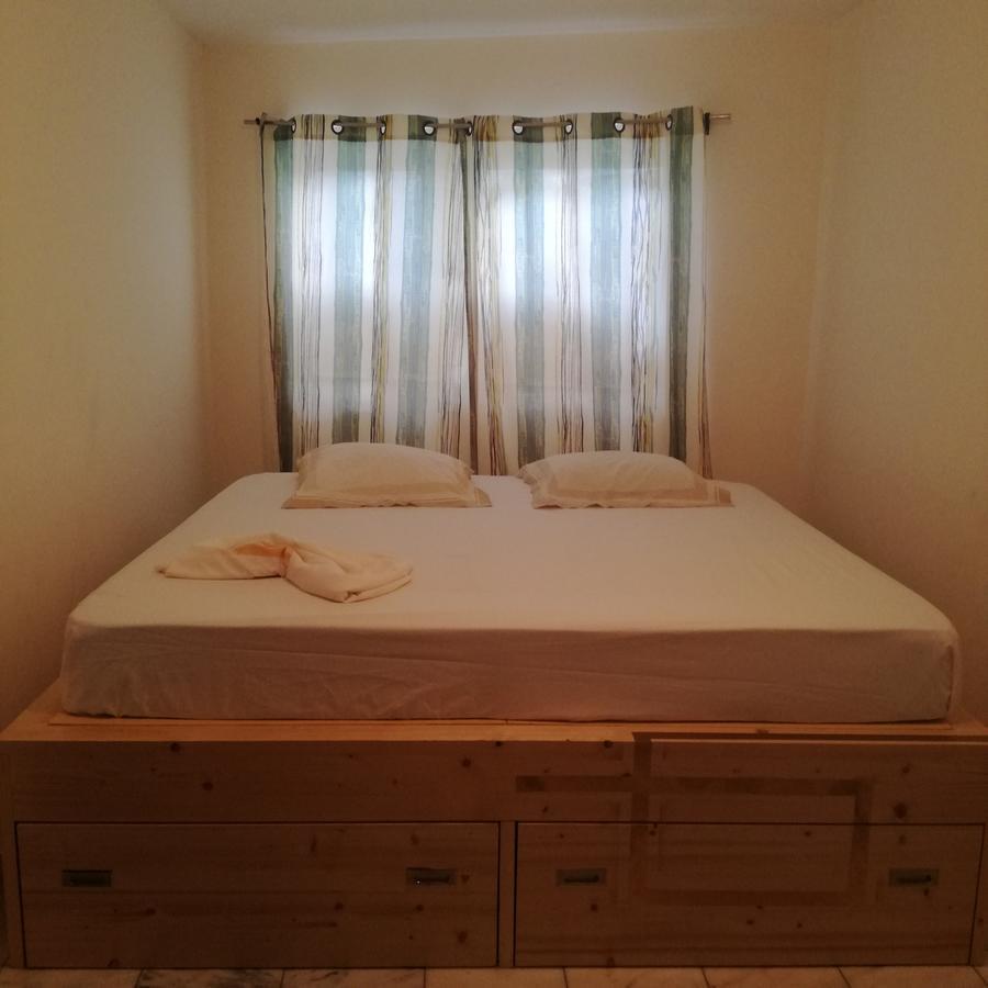 Morabeza Kriol Hostel Praia Eksteriør billede